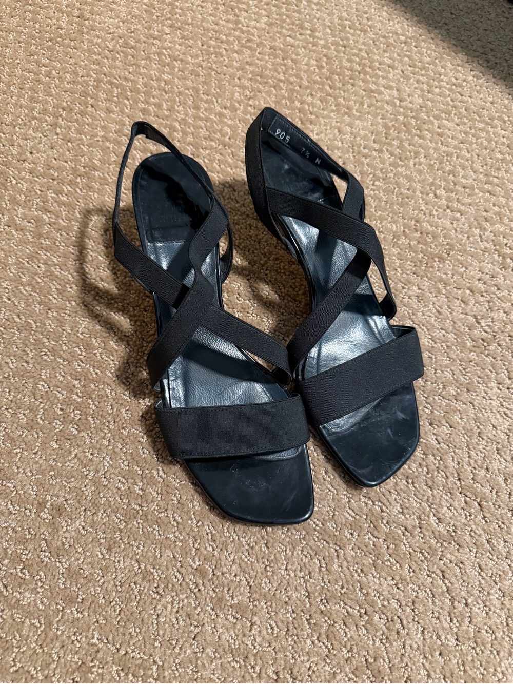 Vintage Stuart Weitzman Kitten Heels